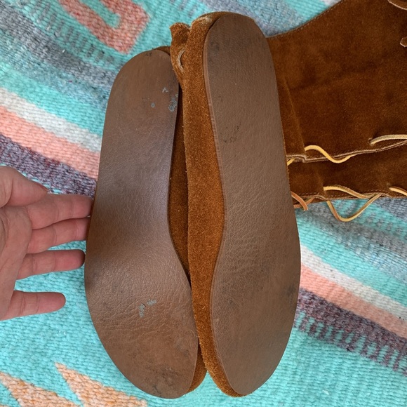 Vintage Minnetonka Suede Leather Tie Up Boots Size 7.5 - Picture 6 of 8
